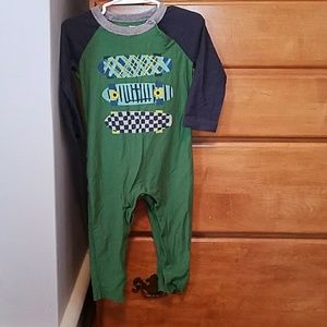Tea Romper with skateboards size 12-18 months